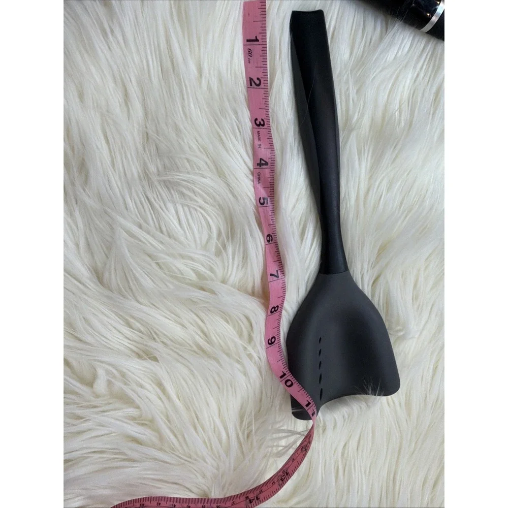 Pampered Chef ~NEW~ SILICONE MIX 'N CHOP SPATULA - Chop + Scoop + Drain + Serve!